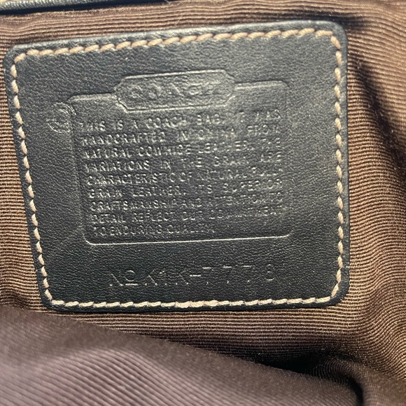 Coach Hampton Clip Lock Black Leather Shoulder Bag - Picture 5 of 16